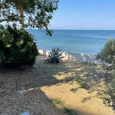 Апартамент Globy Seaview Garden Homes Thessaloniki *